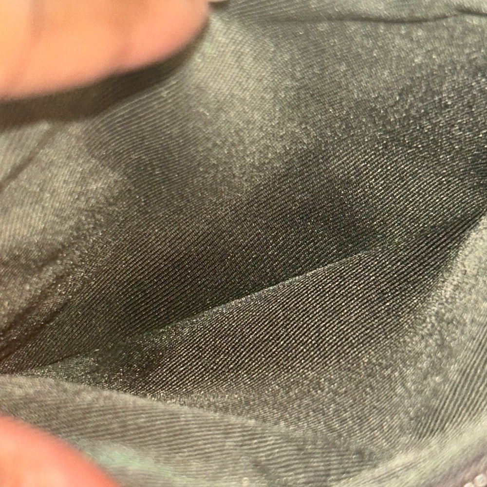 Gucci GG Canvas Messenger Bag - Picture 10 of 15
